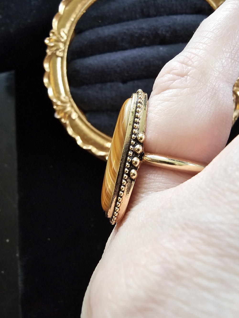 Vintage Avon Ring Size 5.5/6.5 - Picture 4 of 5